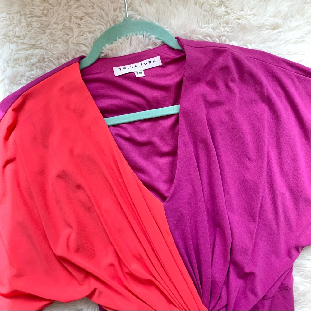 Trina Turk Etta Dress Vivid Viola Bodycon Front Twist Fluttery Dolman sleeves XS - Picture 7 of 16